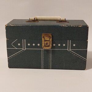 FUN VINTAGE 8 Track Carrying Case with Handle Denim Belt Look with 10 8-tracks